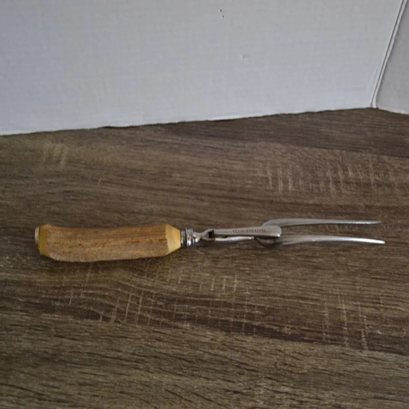 Vintage Carving Fork - Picture 3 of 4